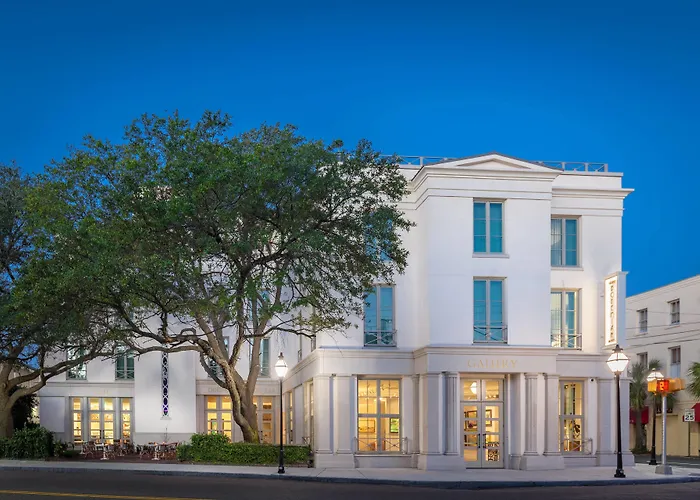 Hotel: Grand Bohemian Charleston, Autograph Collection